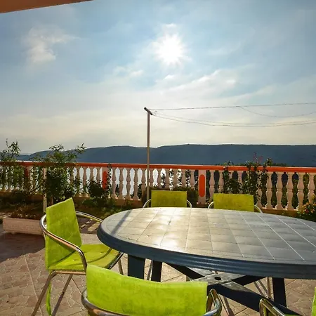 Komadina 596 Гостевой дом 3*