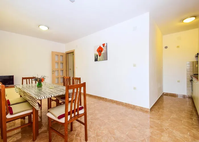 Komadina 596 Vlašići